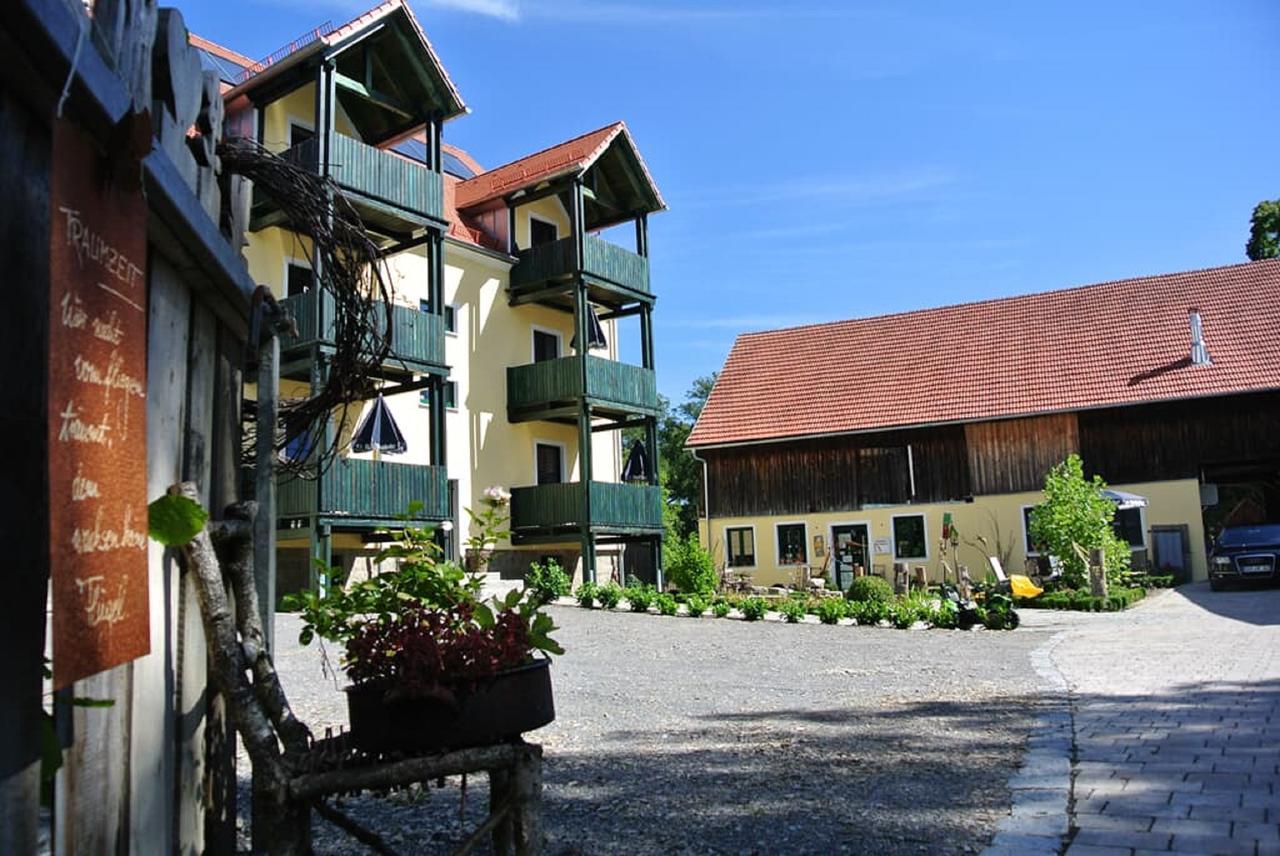 Muellner-Hof Apartment Schwarzach bei Nabburg Bagian luar foto